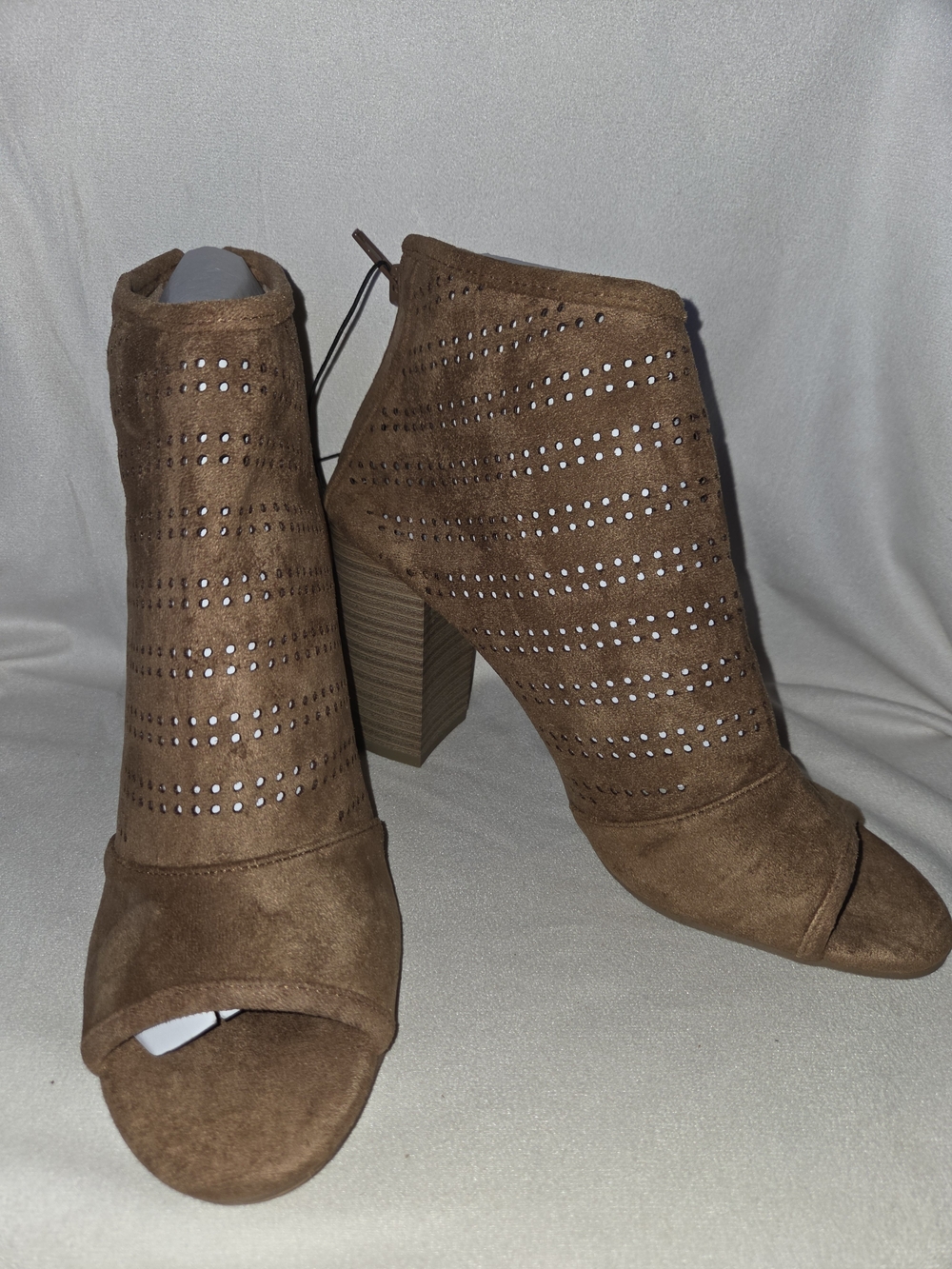 New York & Co Women's Brown Suede Peep-Toe Ankle Boots 9